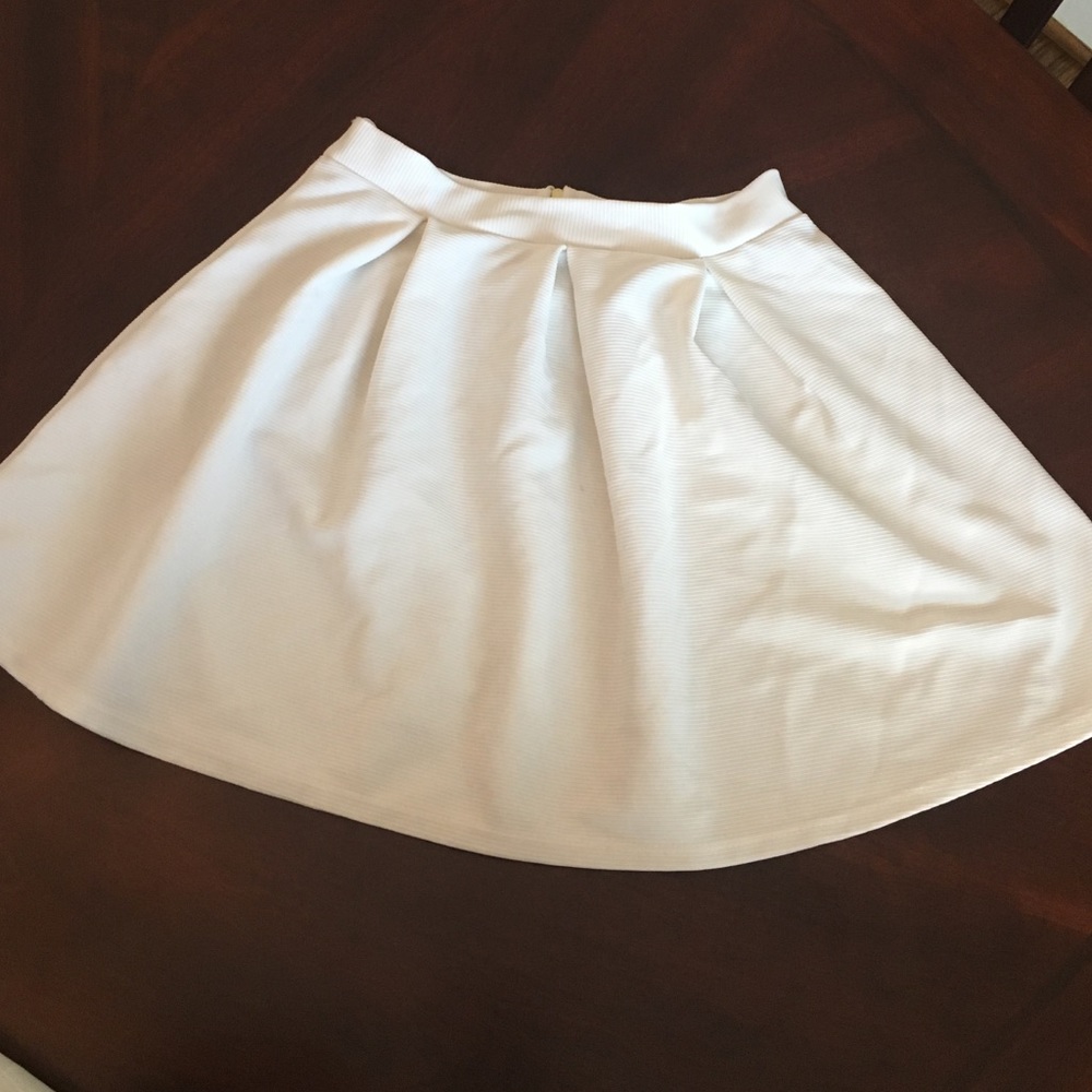 White Skater Cheer Preppy Mini-Skirt w/Zipper Sz.M